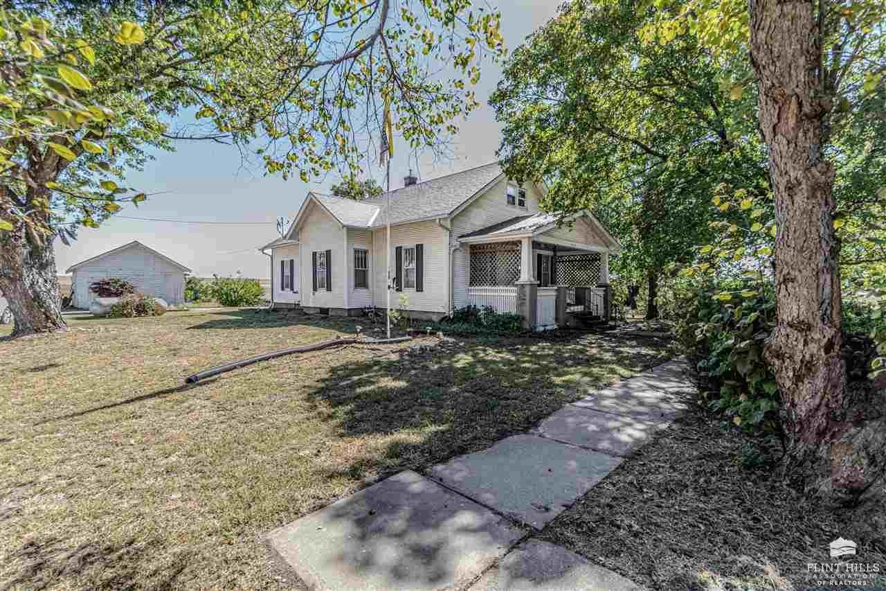 2958 Frances Street, Talmage, KS 67482