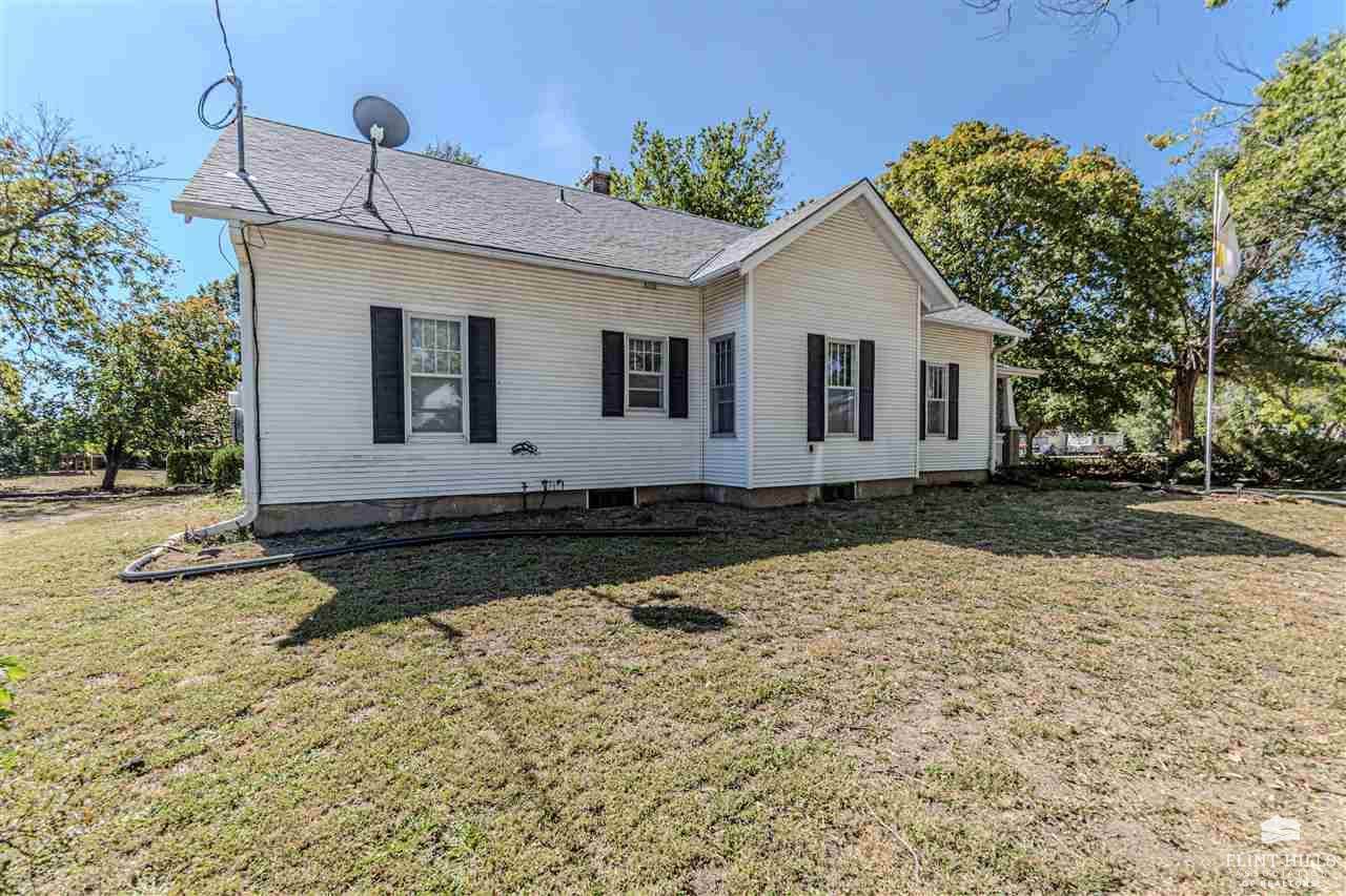 2958 Frances Street, Talmage, KS 67482