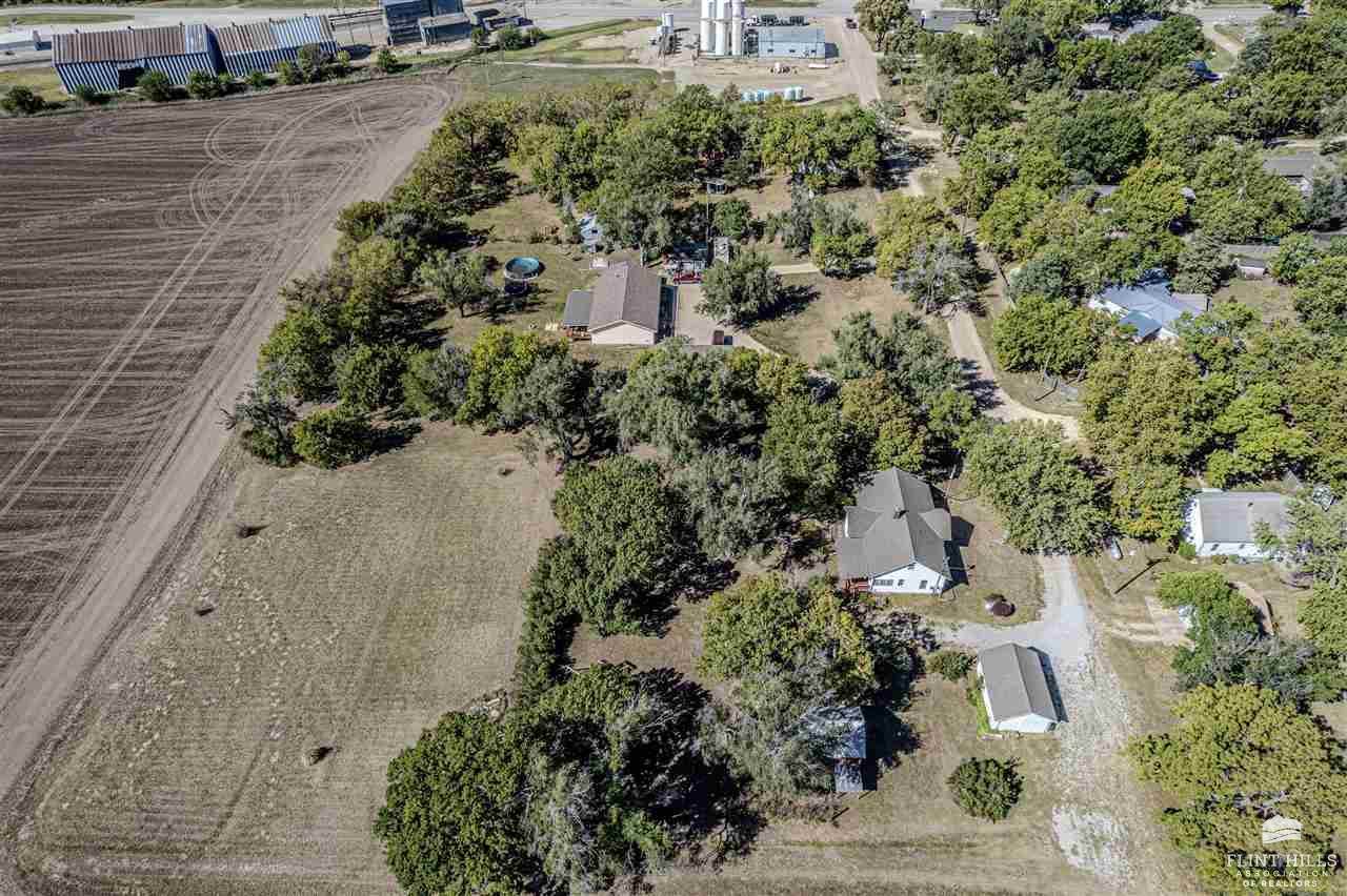 2958 Frances Street, Talmage, KS 67482