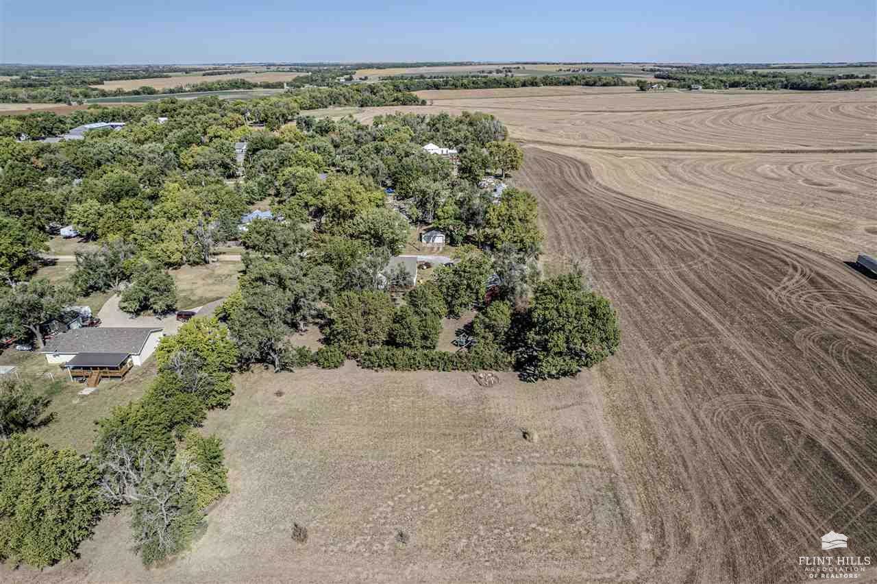 2958 Frances Street, Talmage, KS 67482