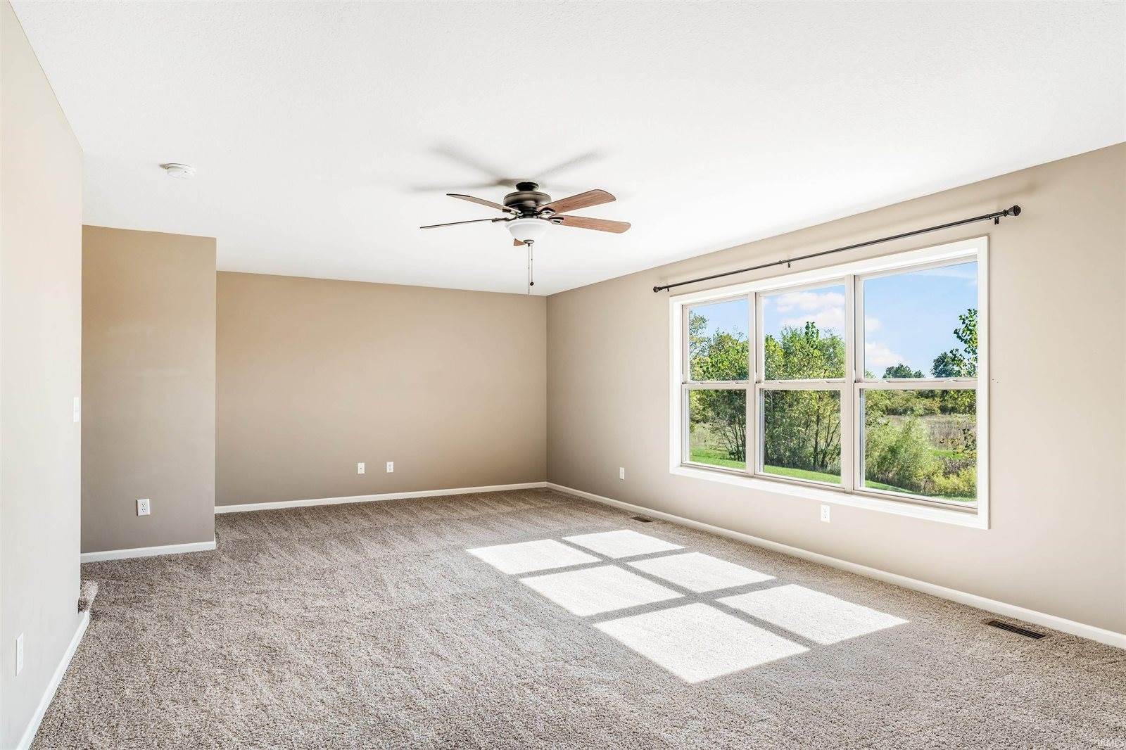 14949 Whitaker Drive, Fort Wayne, IN 46818