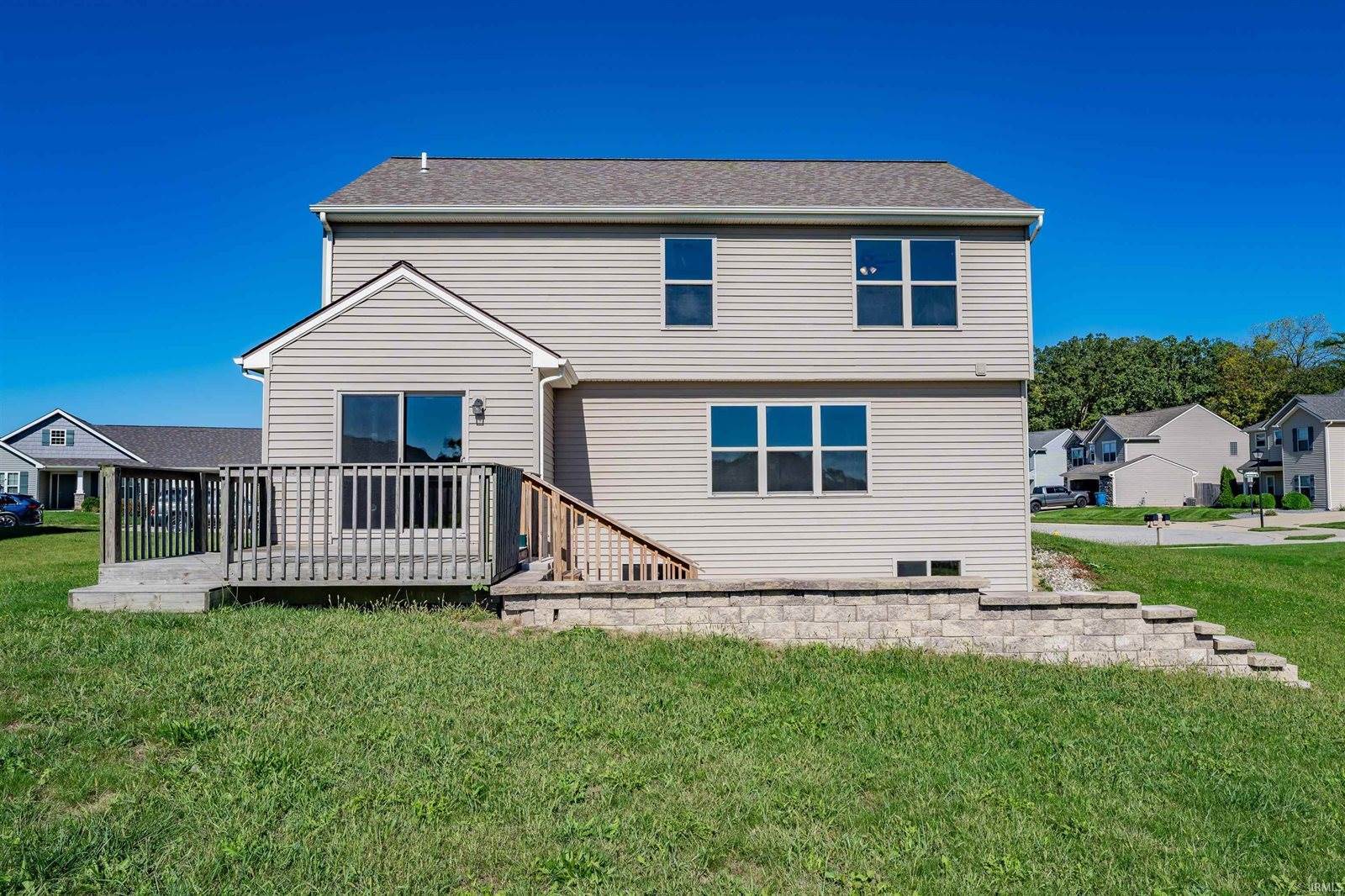 14949 Whitaker Drive, Fort Wayne, IN 46818