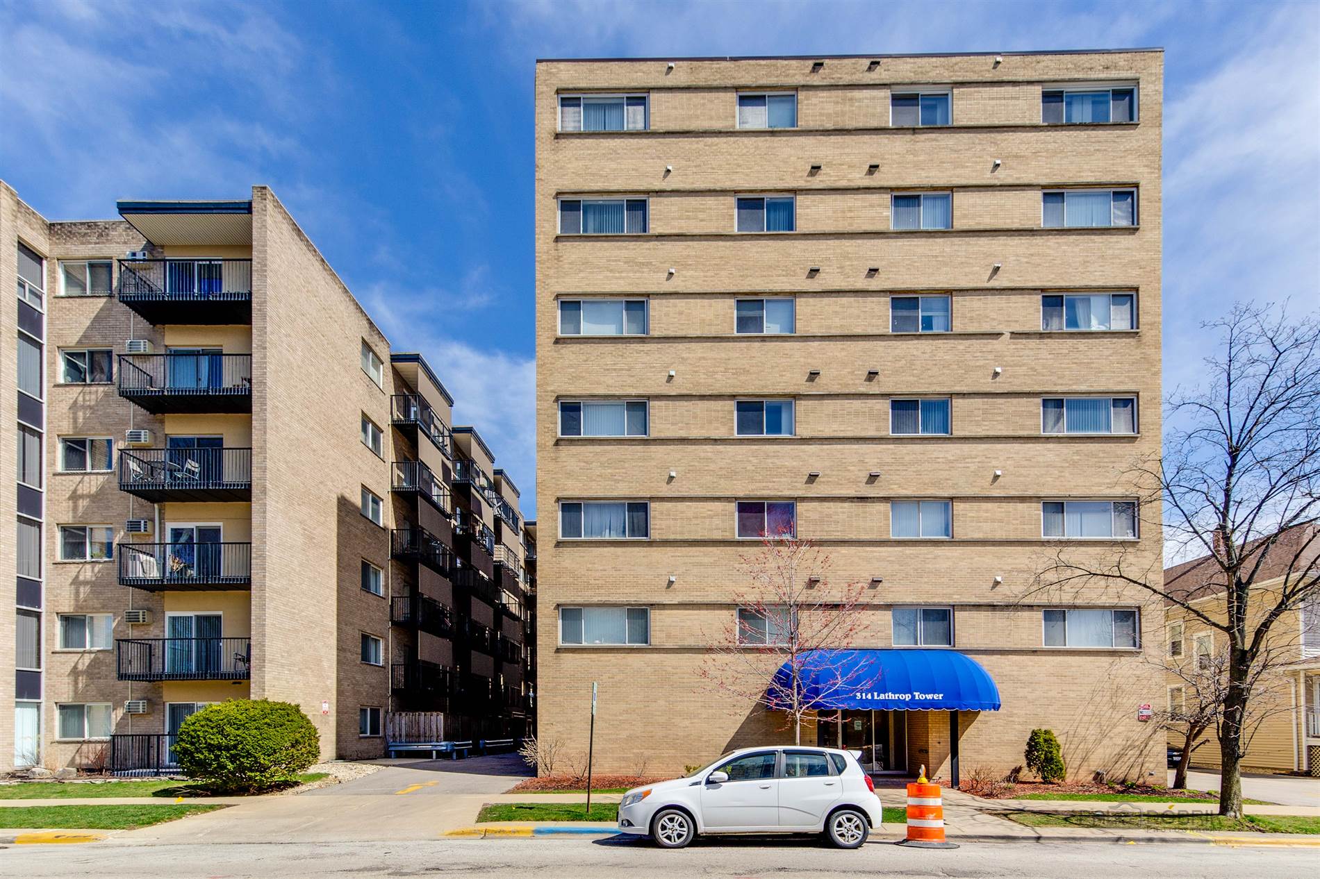 314 Lathrop Ave, Unit 606, Forest Park, IL 60130