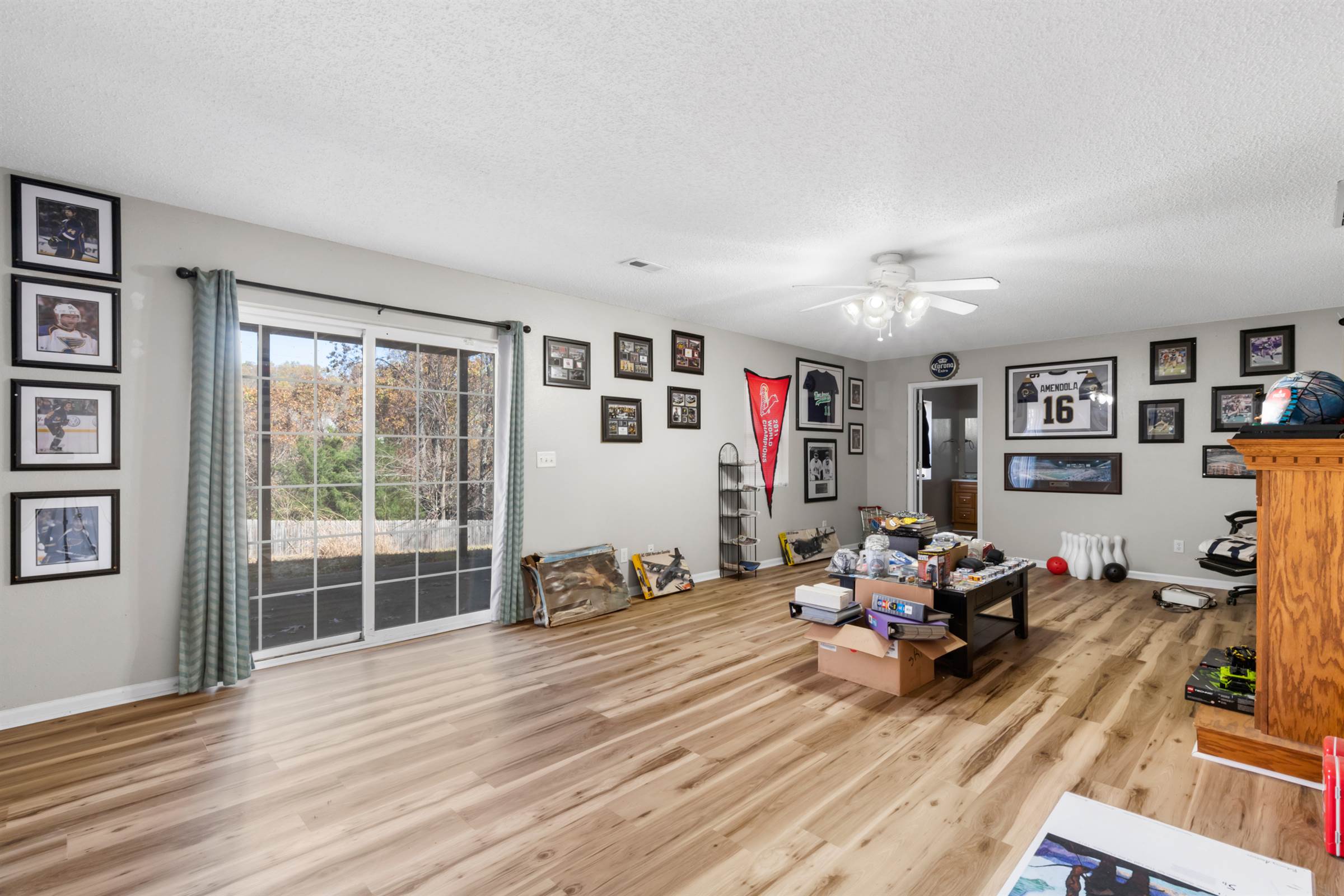 20344 Heritage Rd, St Robert, MO 65584