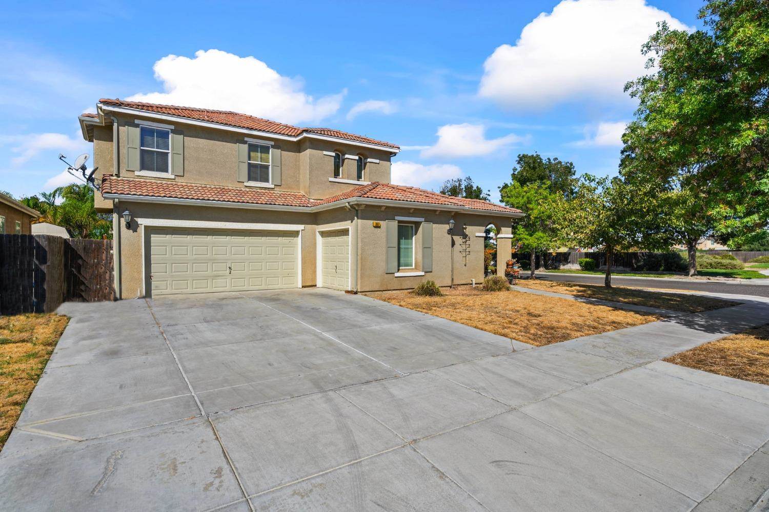 367 Sunburst Street, Los Banos, CA 93635