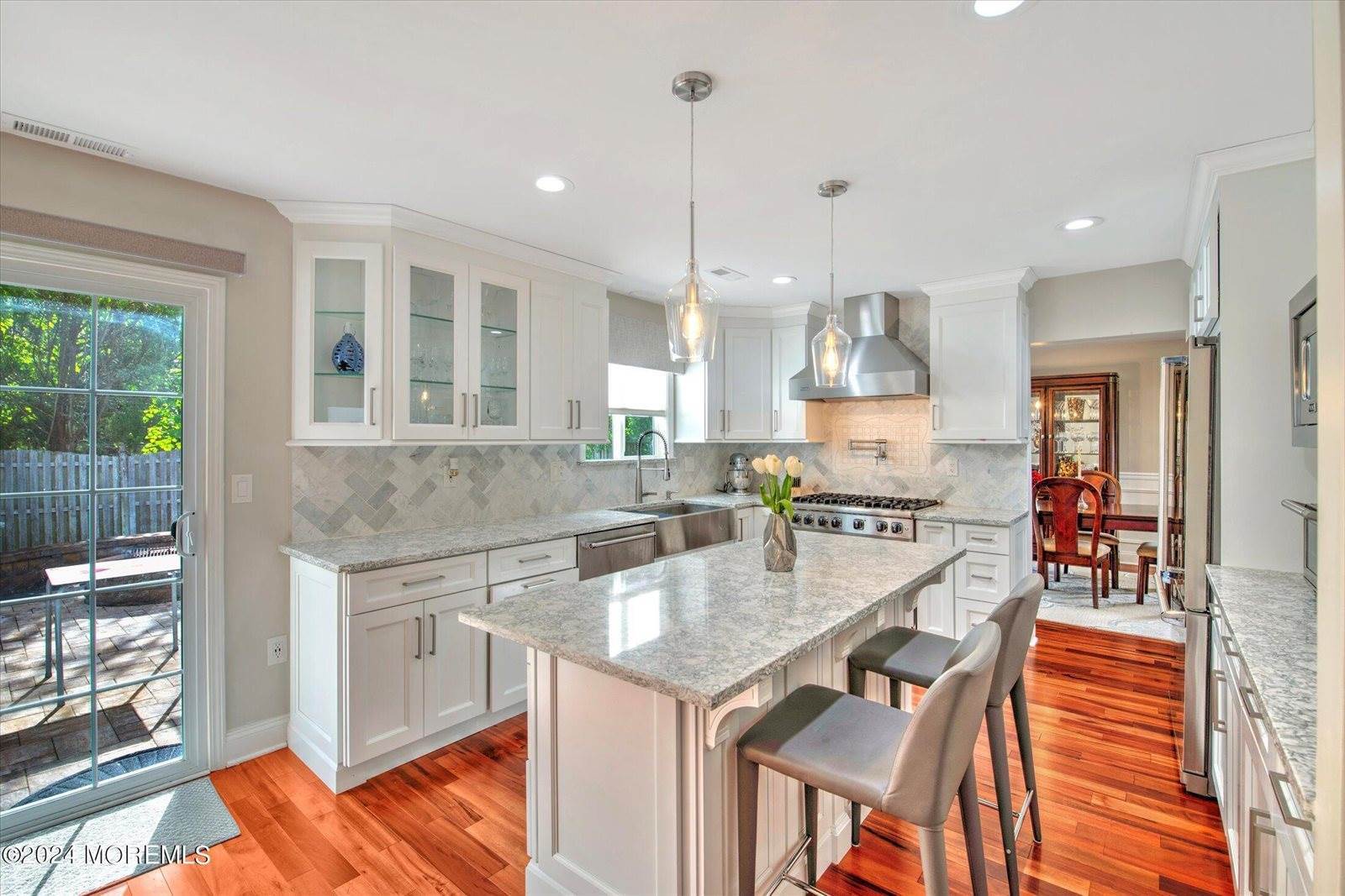 12 Woodmere Court, Old Bridge, NJ 08857