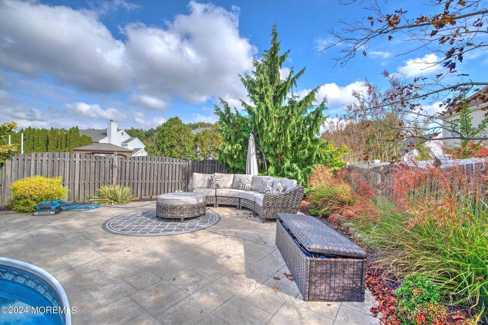 12 Woodmere Court, Old Bridge, NJ 08857