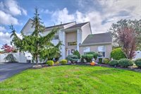 12 Woodmere Court, Old Bridge, NJ 08857