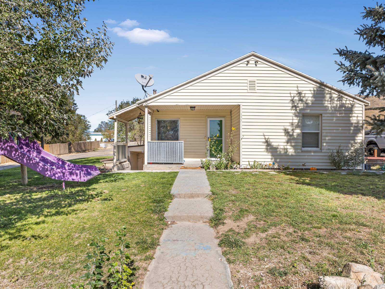 177 East Silver Ave, Stockton, UT 84071