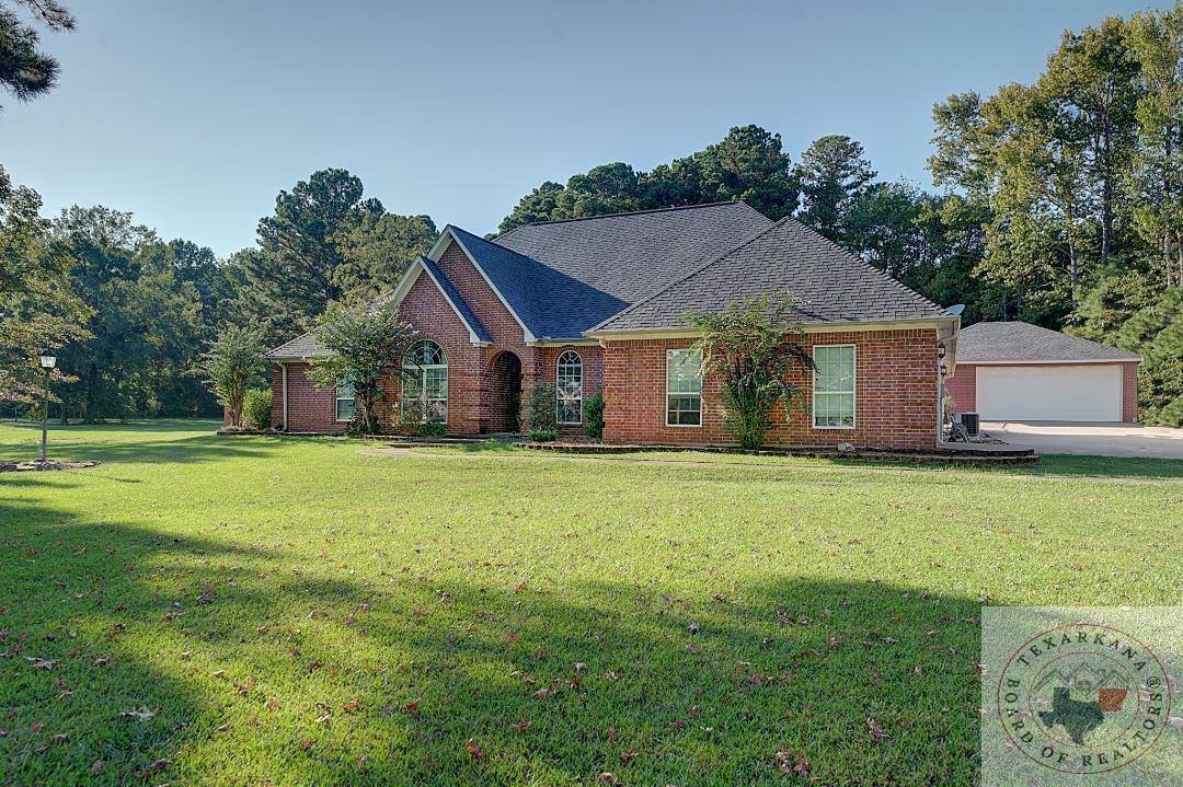 368 Beaver Lake Dr., Texarkana, TX 75501