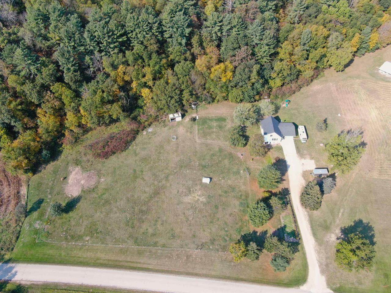 S375 Stout Road, Wonewoc, WI 53968