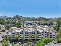 5530 Owensmouth Avenue, Woodland Hills, CA 91367