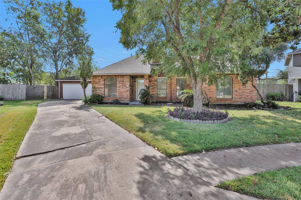 2306 Woven Wood Lane, Richmond, TX 77406