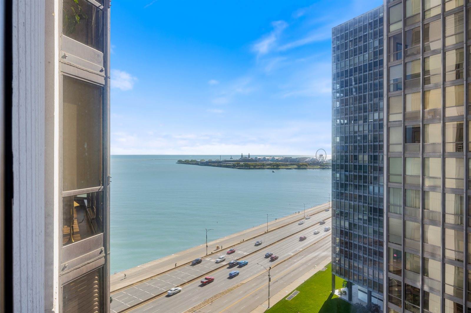 990 North Lake Shore Drive, #16C, Chicago, IL 60611