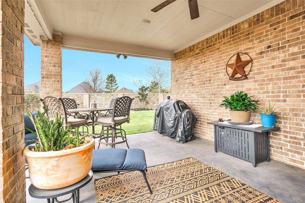 5910 Pedernales Bend Lane, Fulshear, TX 77441