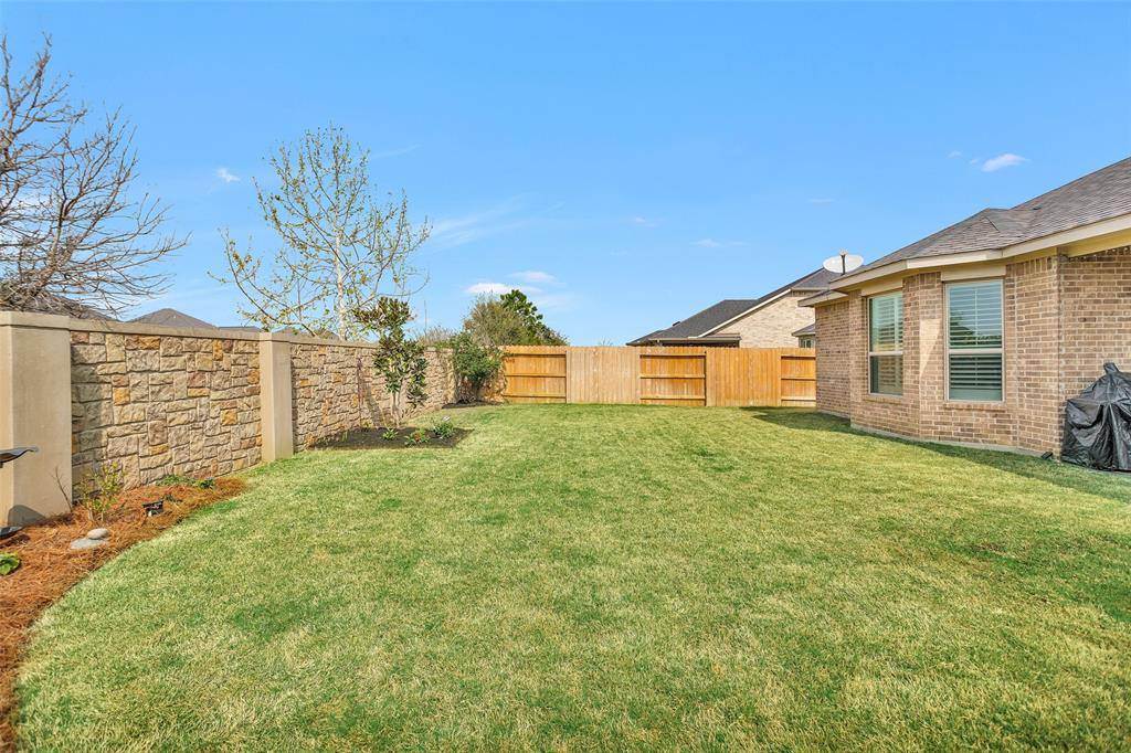 5910 Pedernales Bend Lane, Fulshear, TX 77441