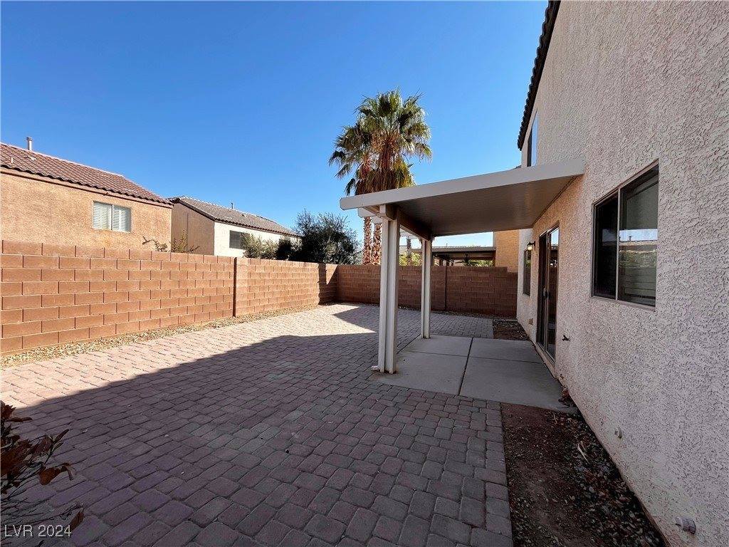9040 Westchester Hill Avenue, Las Vegas, NV 89148