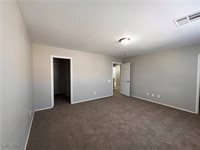 9040 Westchester Hill Avenue, Las Vegas, NV 89148