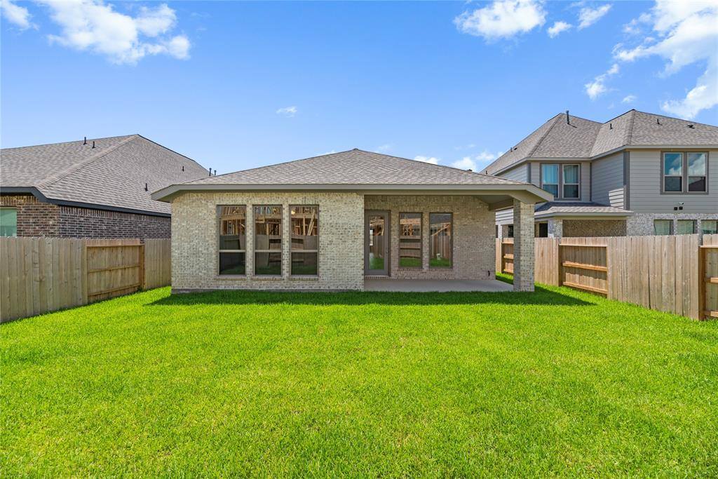 8914 Flounder Ridge Drive, Cypress, TX 77433