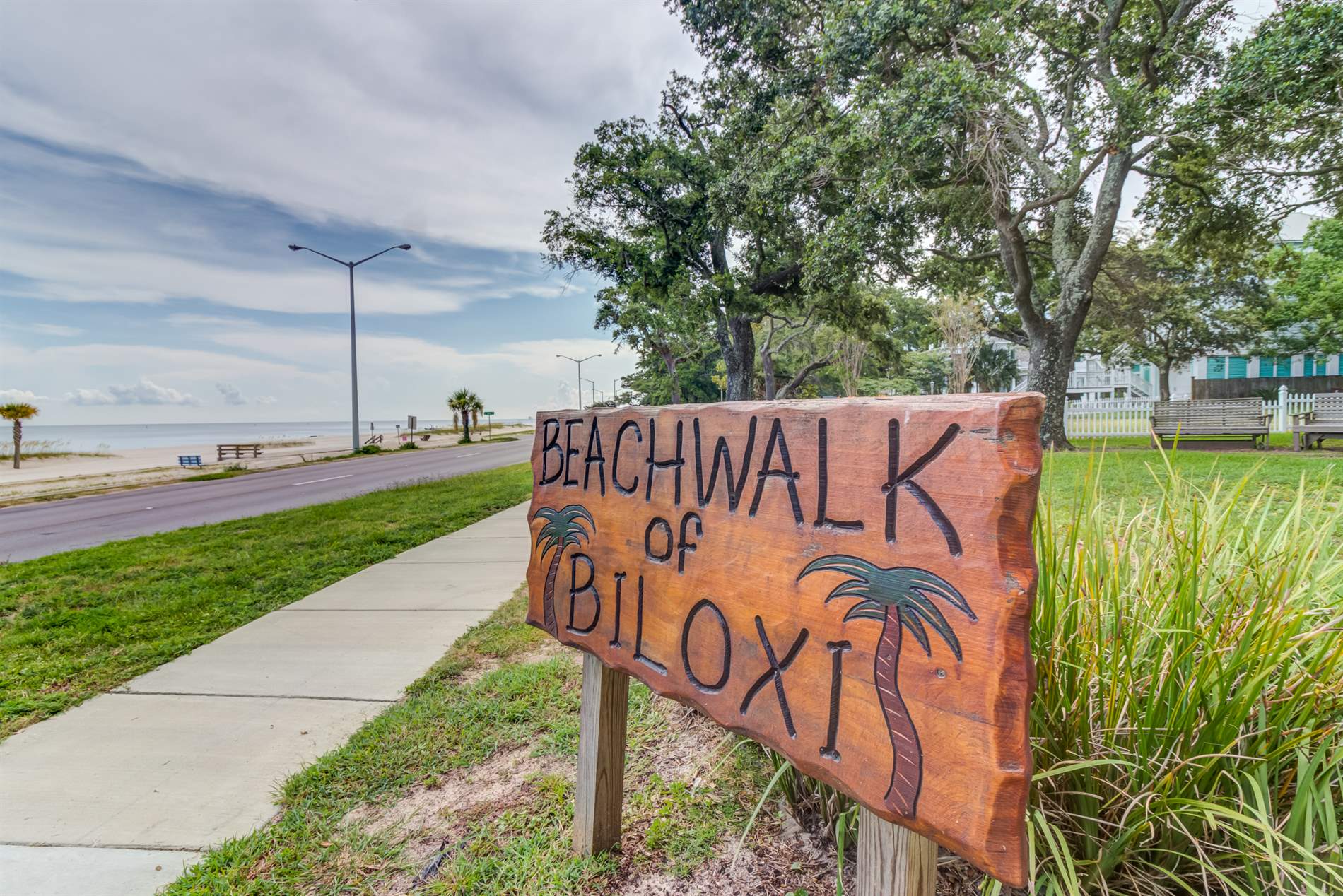 1318 Beach Blvd #5, Biloxi, MS 39530