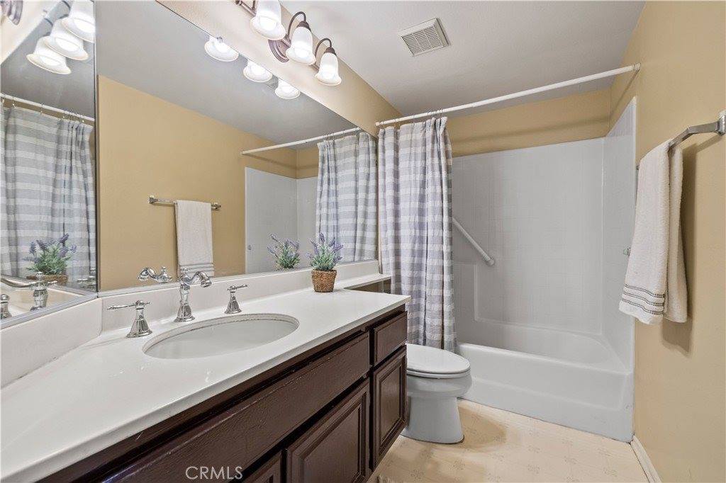 28149 Hot Springs Avenue, Canyon Country, CA 91351