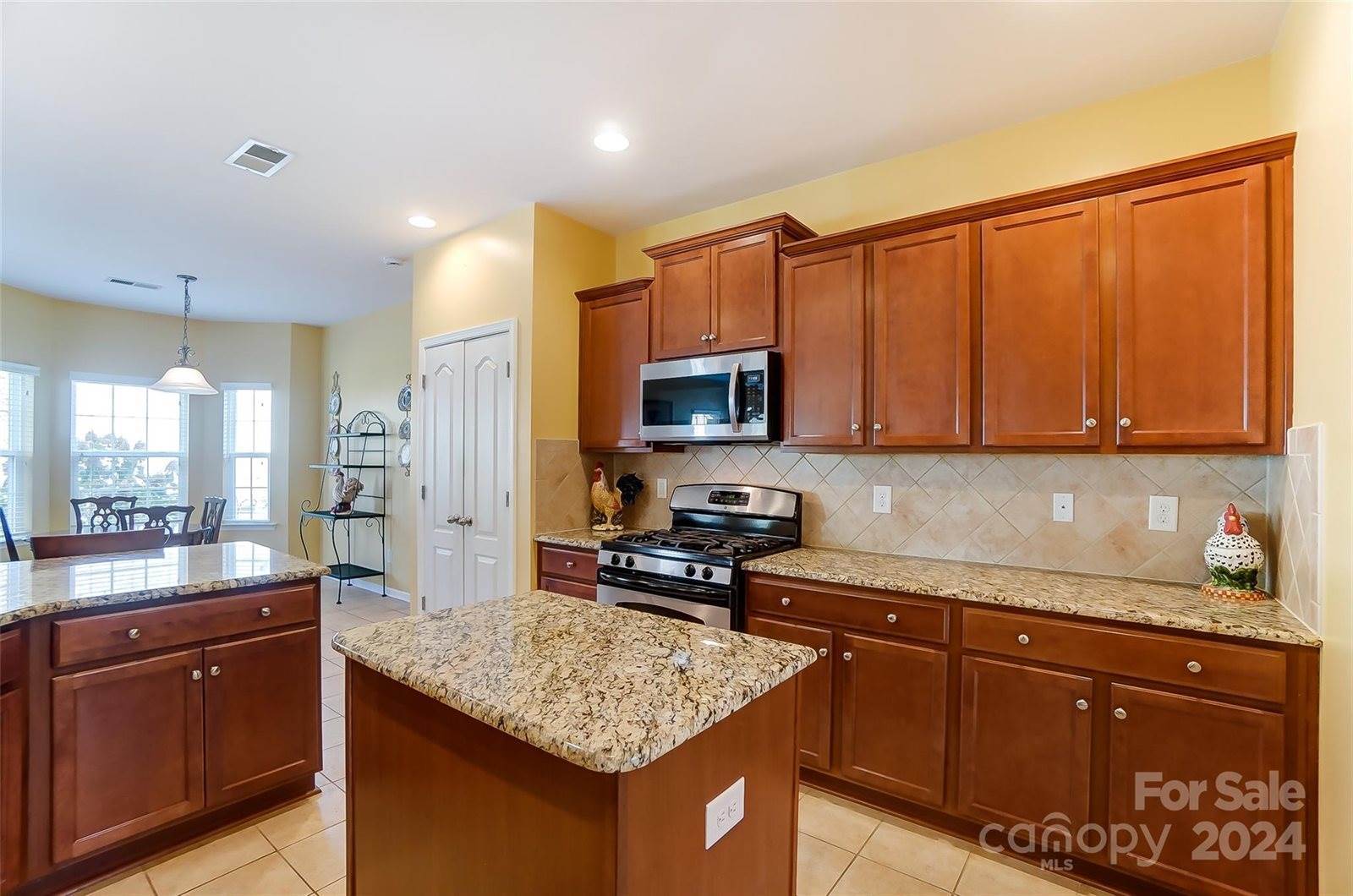 1039 Mclaren Drive, Belmont, NC 28012