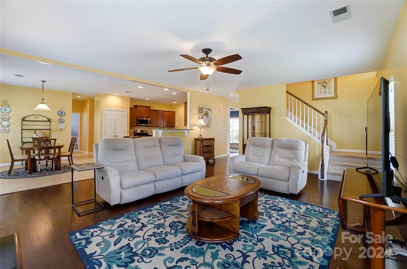 1039 Mclaren Drive, Belmont, NC 28012