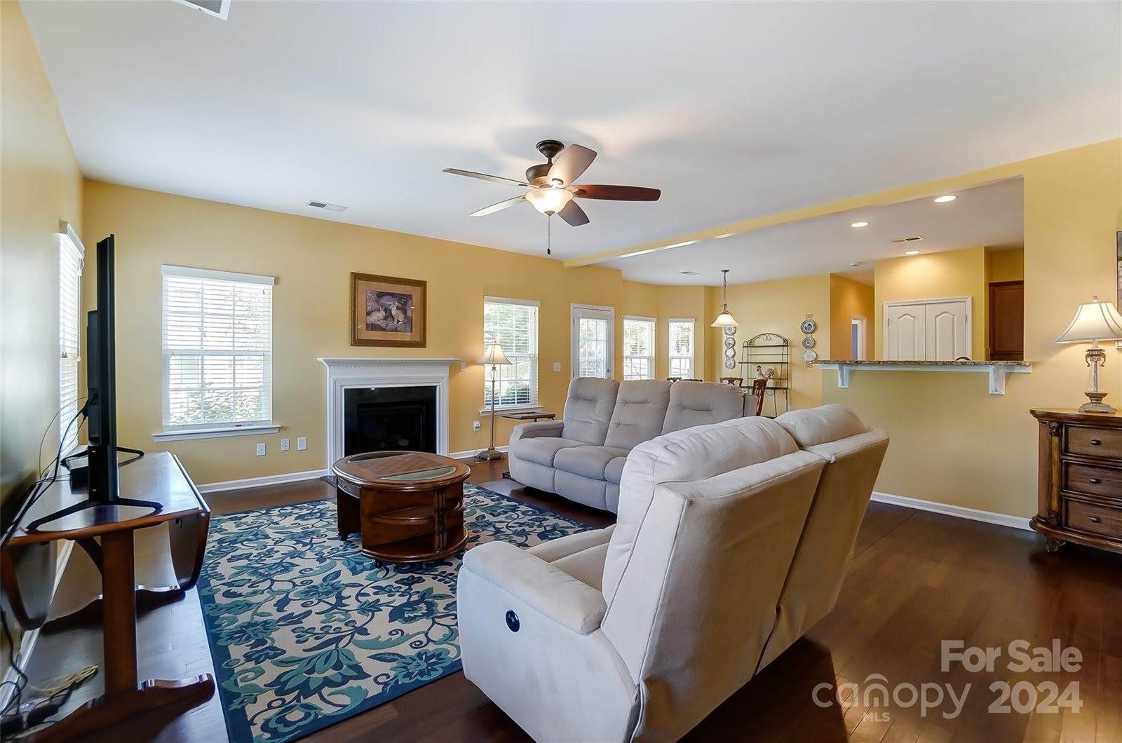 1039 Mclaren Drive, Belmont, NC 28012