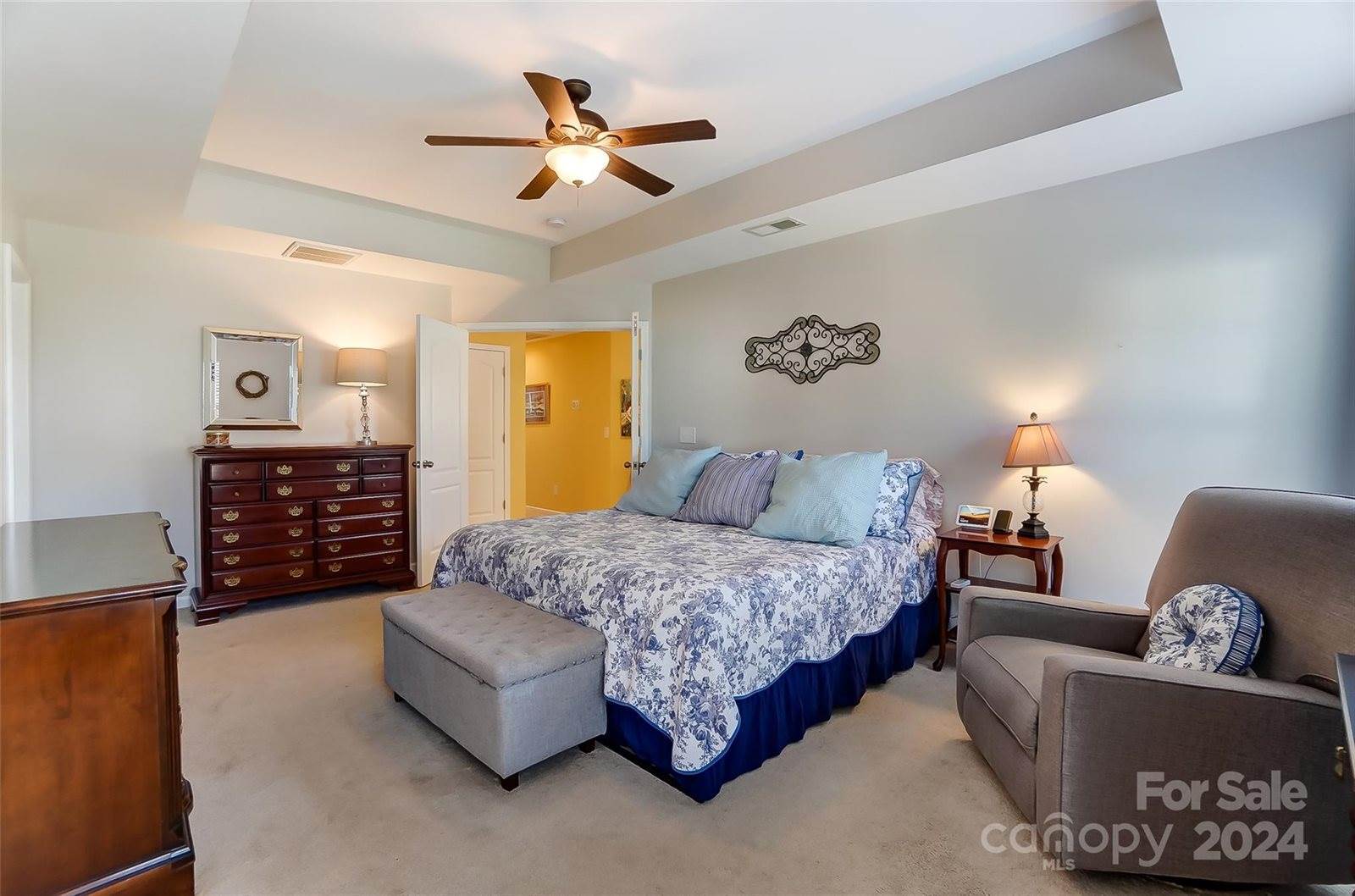 1039 Mclaren Drive, Belmont, NC 28012