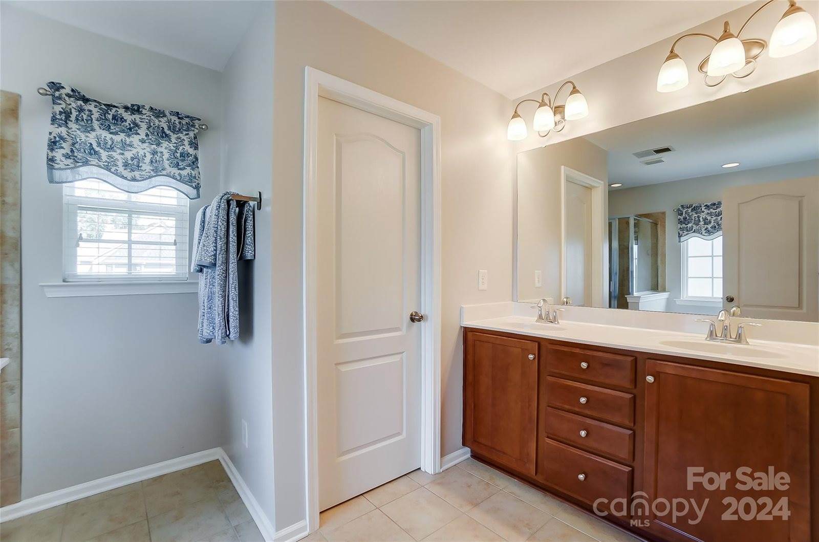 1039 Mclaren Drive, Belmont, NC 28012