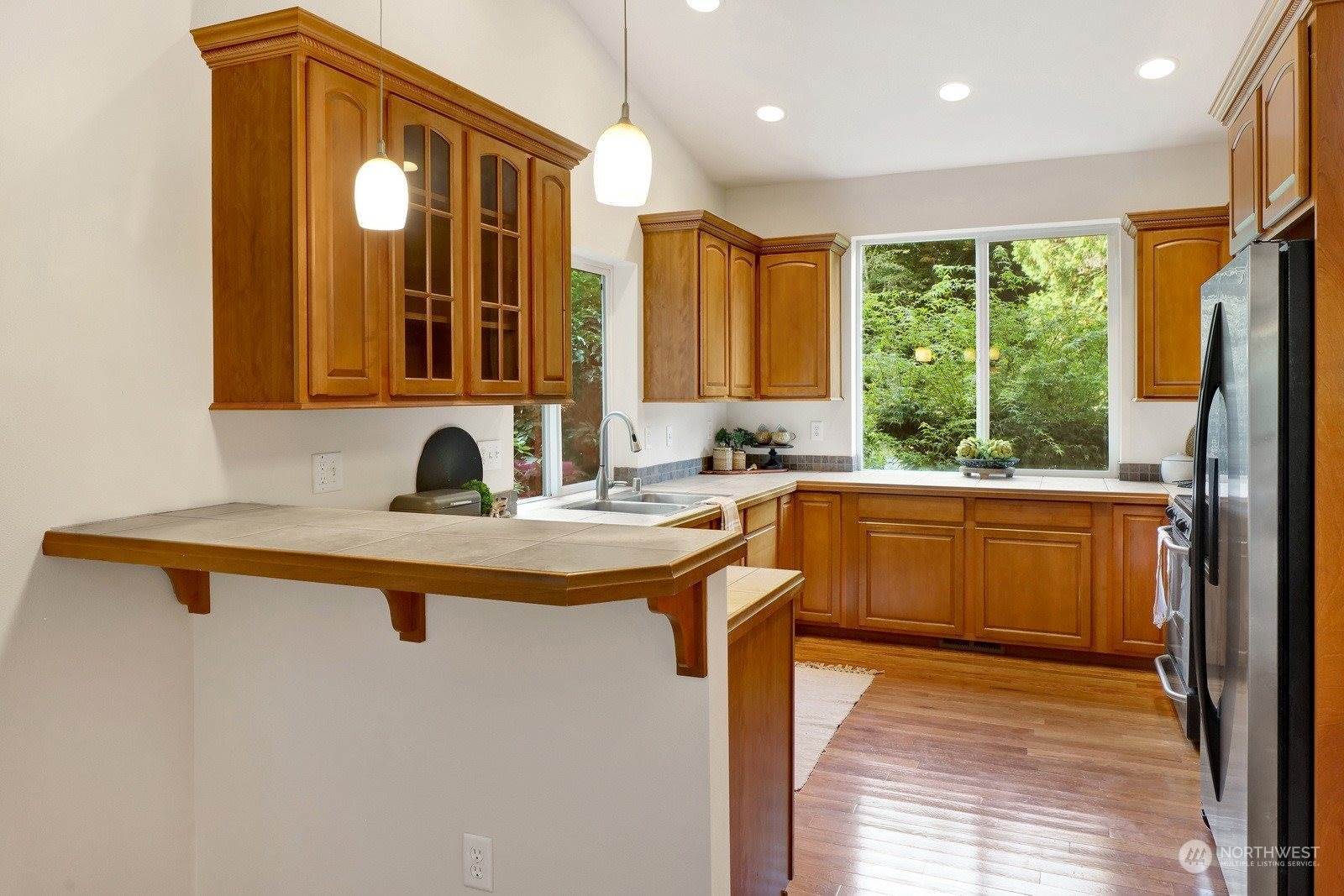 6 Sparrow Court, Bellingham, WA 98229