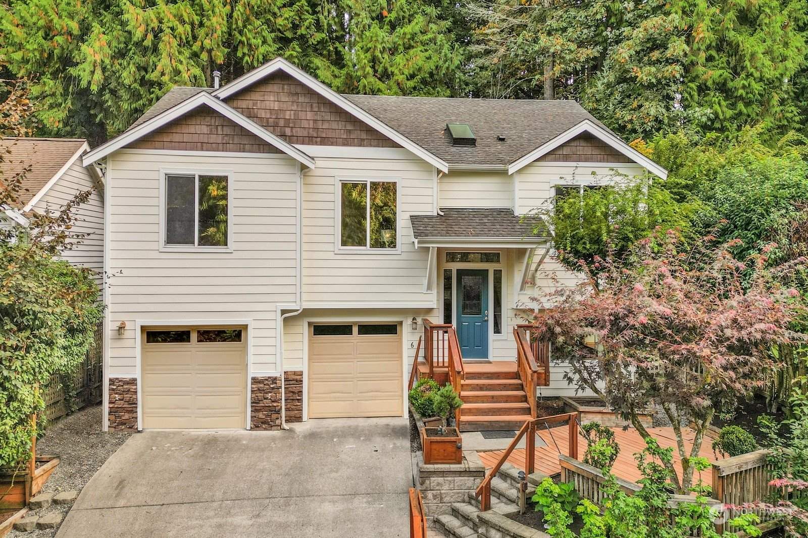 6 Sparrow Court, Bellingham, WA 98229