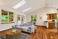 6 Sparrow Court, Bellingham, WA 98229