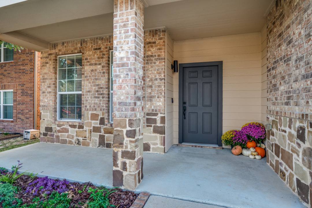 2928 Yoakum Street, Fort Worth, TX 76108