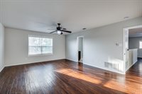 2928 Yoakum Street, Fort Worth, TX 76108