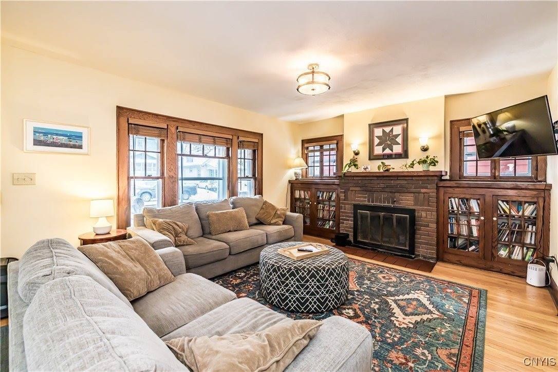 165 S Collingwood Avenue, Syracuse, NY 13206