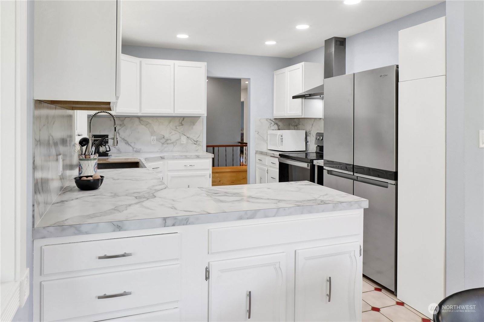 1544 Emerald Lake Way, Bellingham, WA 98226