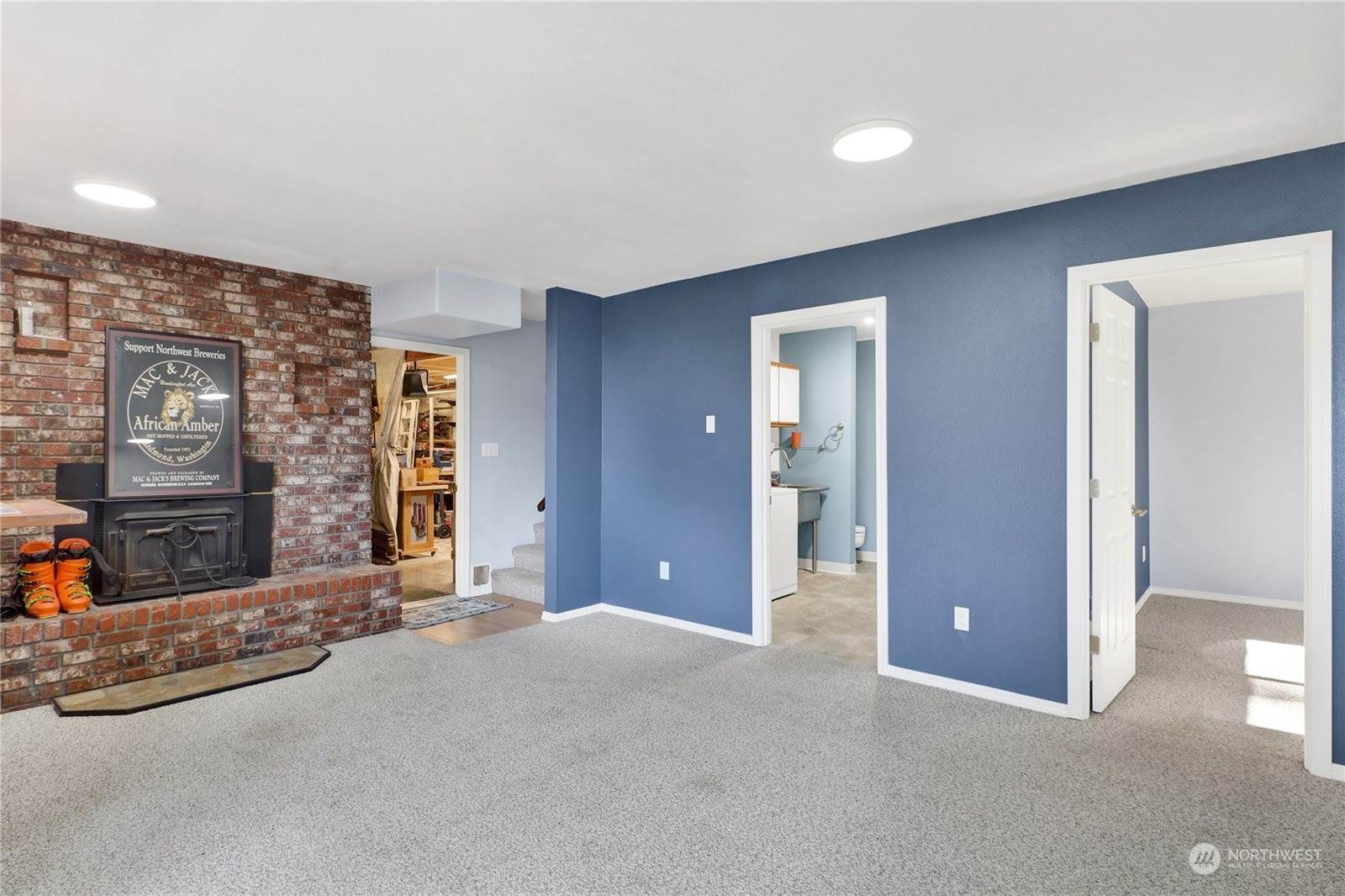 1544 Emerald Lake Way, Bellingham, WA 98226