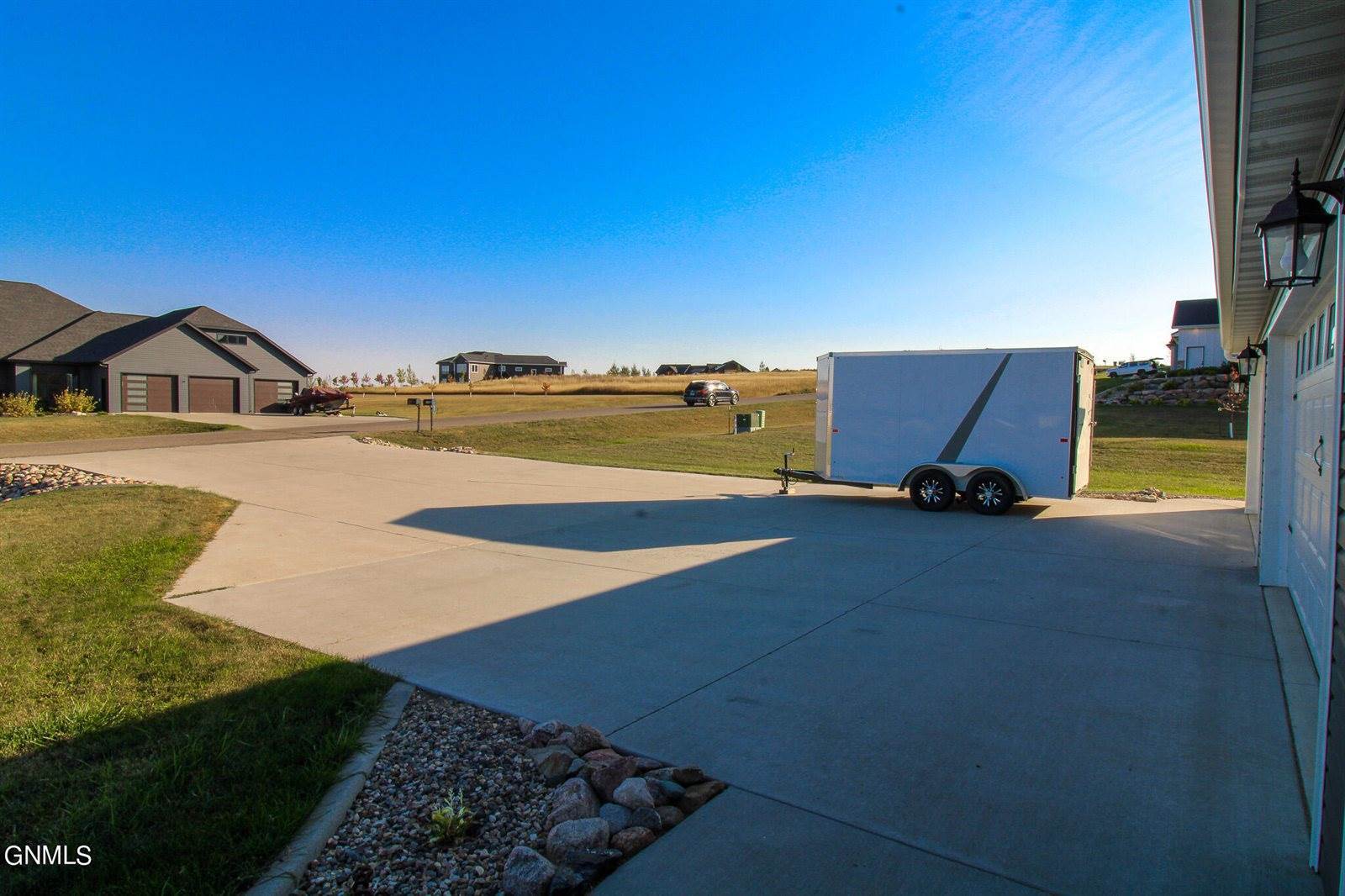 2721 Nicklaus Drive, Bismarck, ND 58503