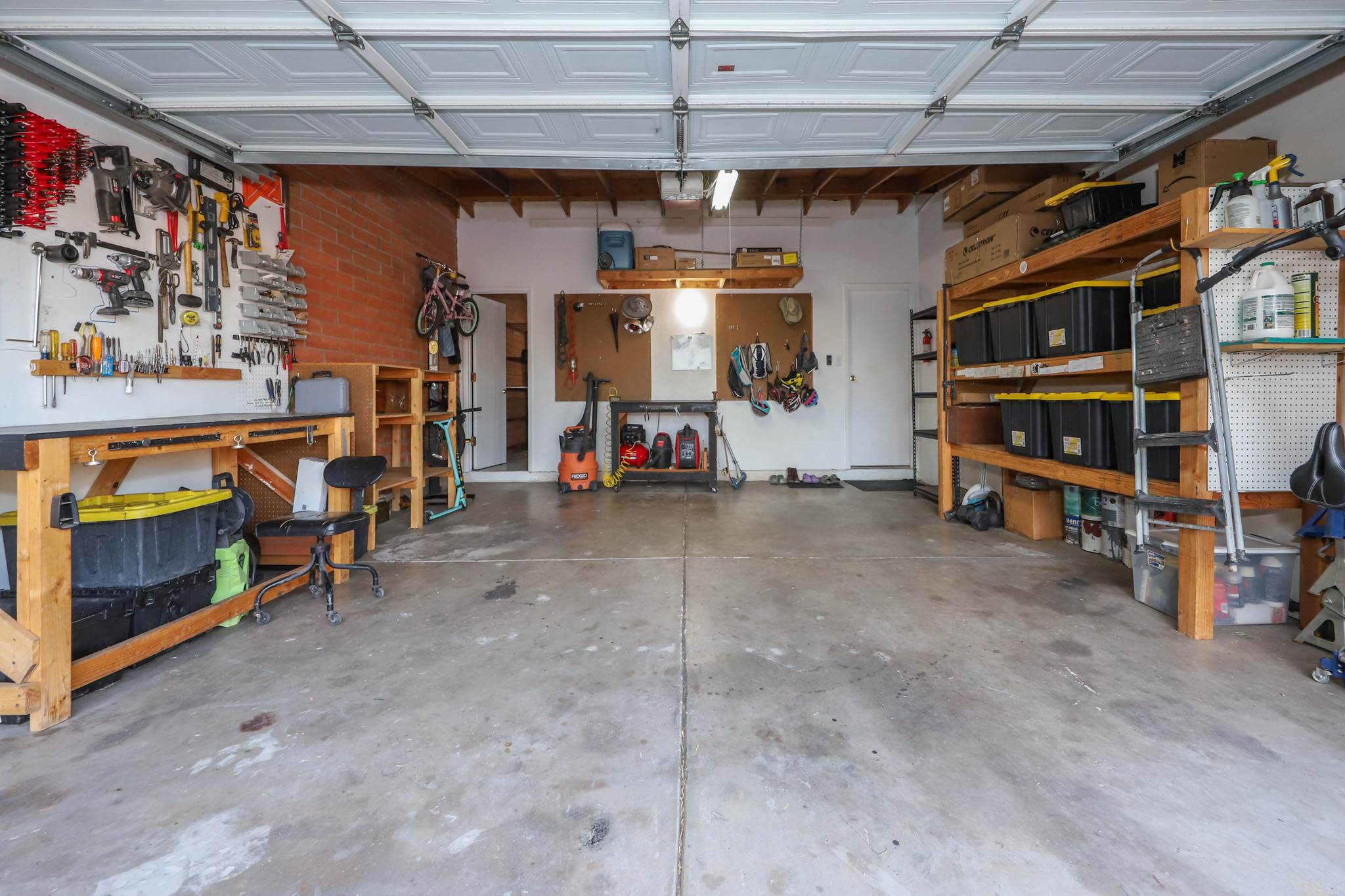 9789 E Burnett St, Tucson, AZ 85730