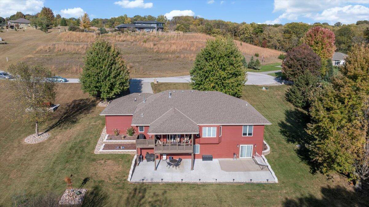 55540 Forrester Valley Lane, Glenwood, IA 51534