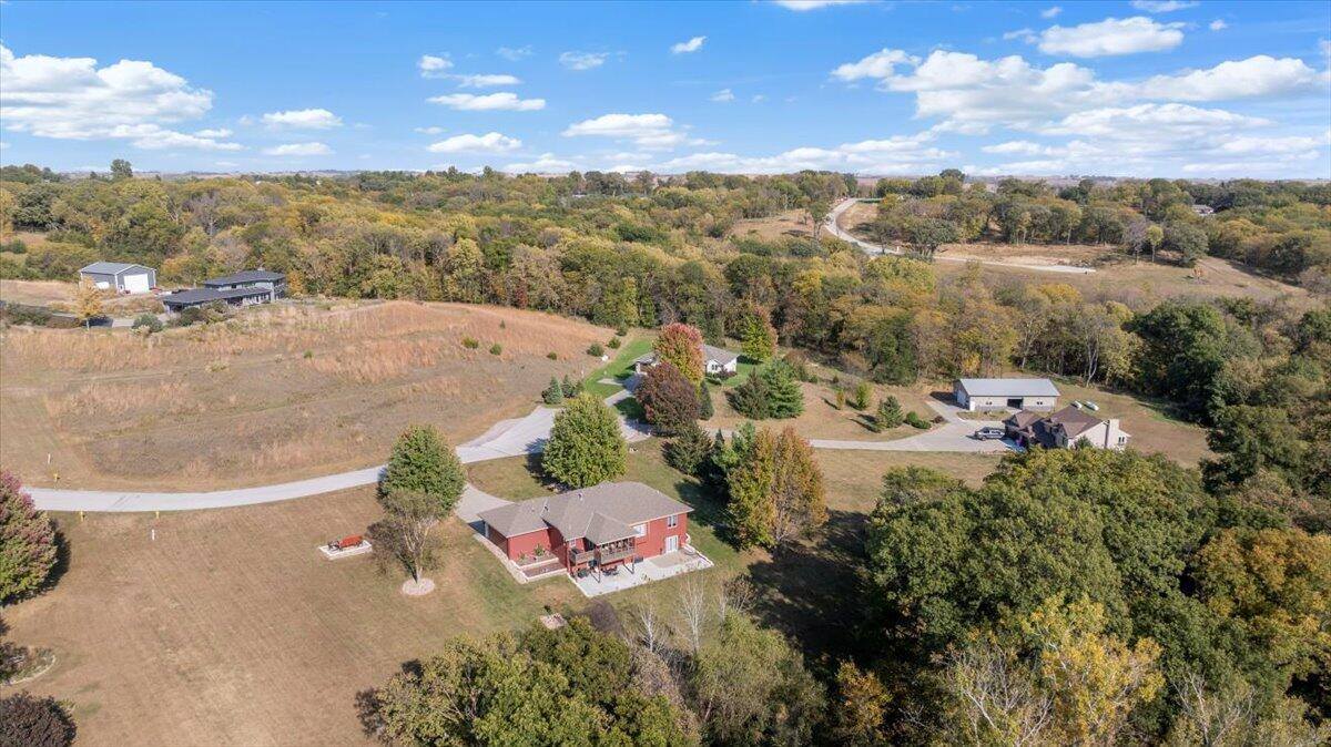 55540 Forrester Valley Lane, Glenwood, IA 51534