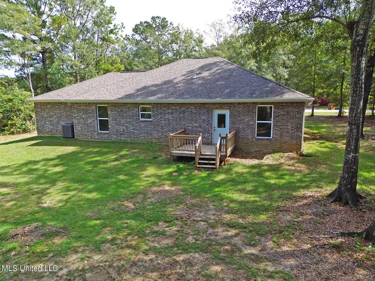 18481 Dogwood Lane, Saucier, MS 39574