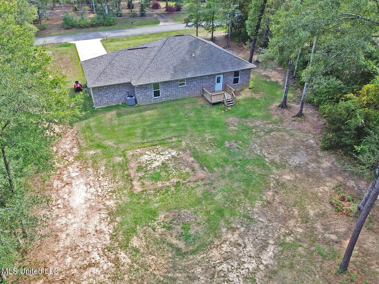 18481 Dogwood Lane, Saucier, MS 39574