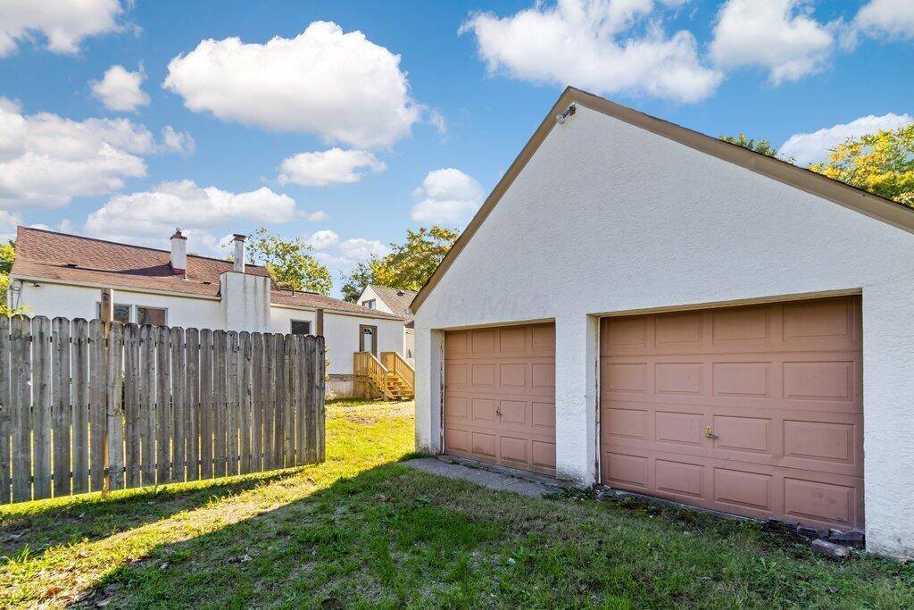 1747 Hess Boulevard, Columbus, OH 43212