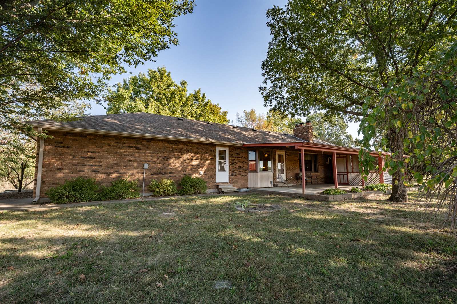 2825 NW County Road 11002, Adrian, MO 64720