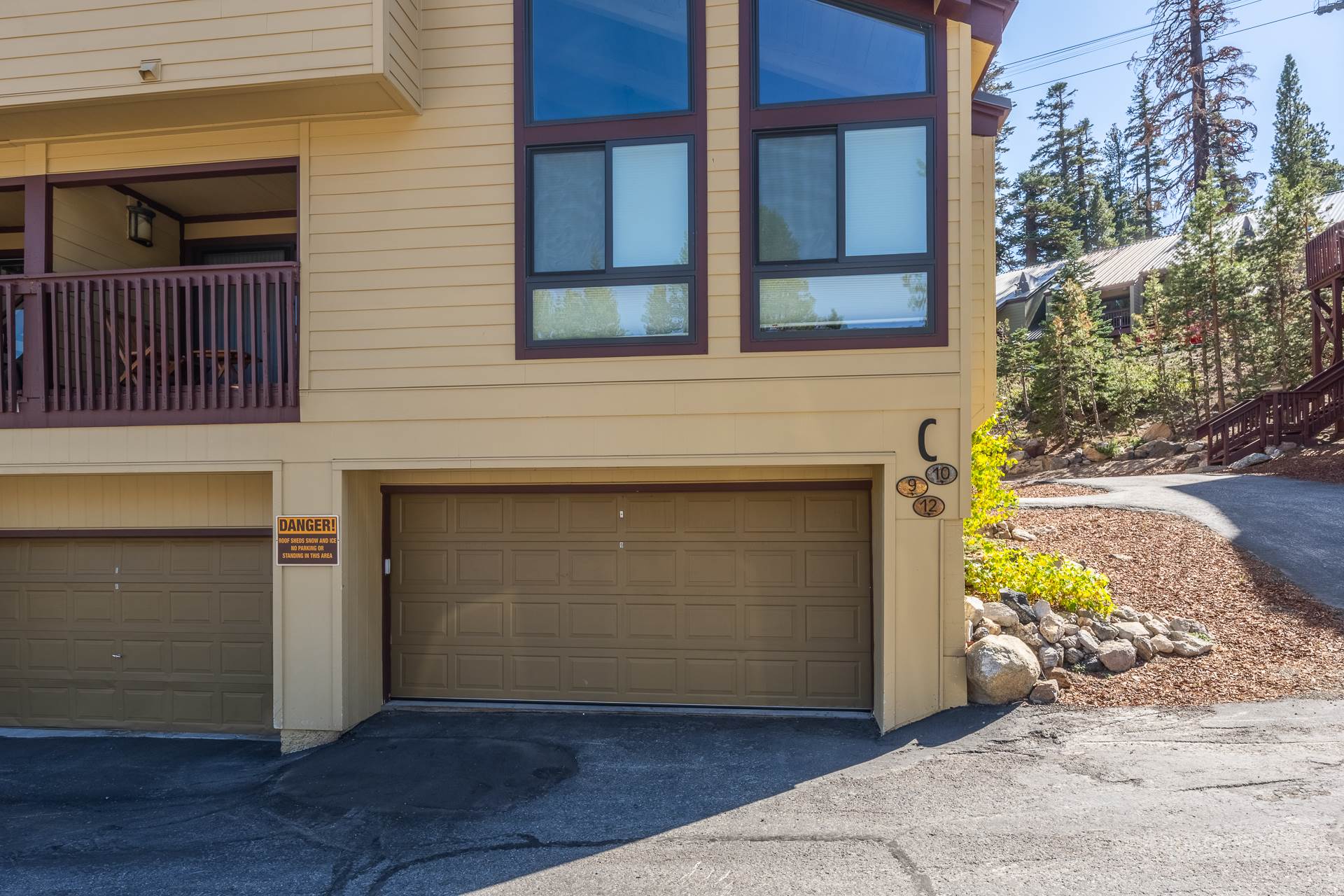 270 Rainbow Lane #10, Courchevel #10, Mammoth Lakes, CA 93546