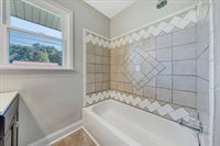 434 Frances Dr NW, Roanoke, VA 24017