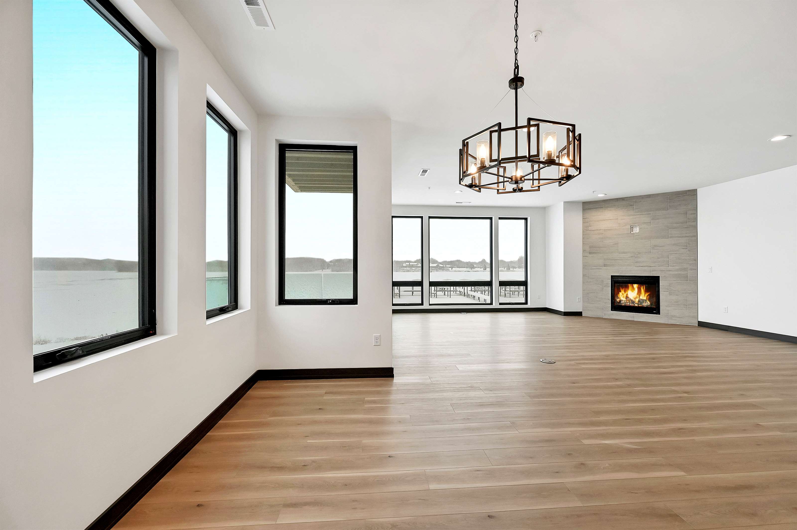 417 Aldon Circle, #203, Green Bay, WI 54304