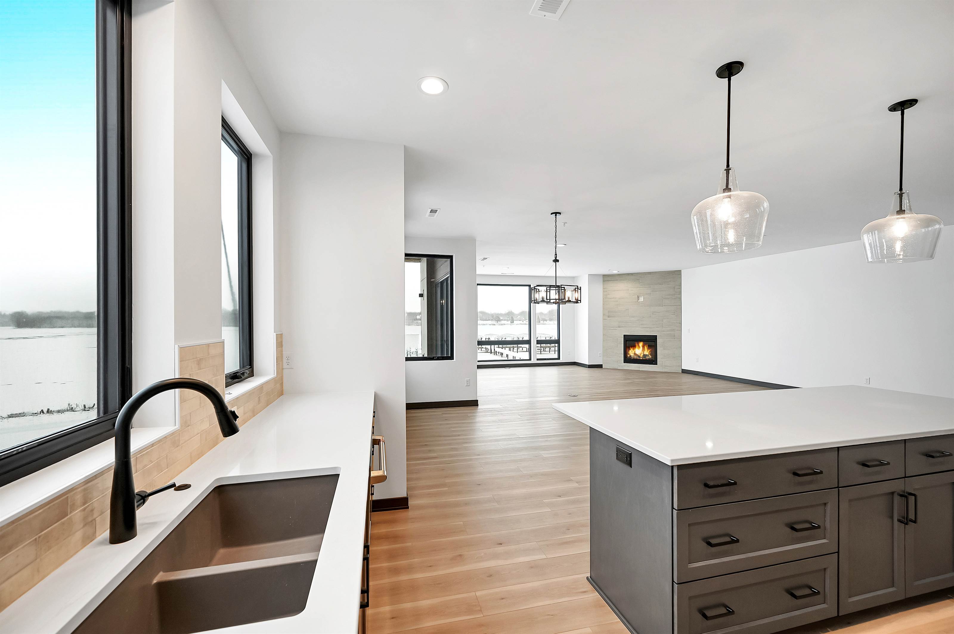 417 Aldon Circle, #203, Green Bay, WI 54304